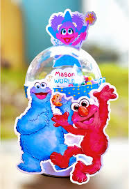 Mason world! Pringles shakers!#pringlesshaker #pringlesshakerscan  #sesamestreet #sesamestreetparty #sesamestreetpartyideas  #sesamestreetpartyfavors #sesamestreetparty #partyfavor #partyfavorsforkids  ...