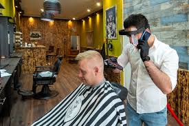 Vanwege de coronaregels is onze dienstverlening aangepast. Horeca Zet Zich Schrap Voor Strengere Coronaregels En Schaft Alvast Gezichtsmaskers Aan Home Gelderlander Nl