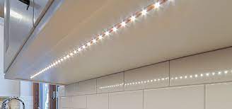 Lightup.com offers led under cabinet lights from major brands like feit electric, to make sure you have illumination where you need it in your kitchen. How To Choose The Best Under Cabinet Lighting Luxury Home Remodeling Sebring Design Build