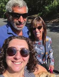 Charlotte Goldblatt's Instagram, Twitter & Facebook