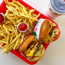 The Secret To The Popularity Of In N Out Burger The New Daily