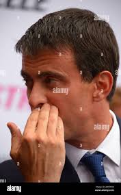 Noisy le grand hi-res stock photography and images