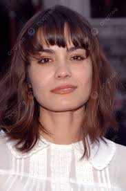 Fondo Shannyn Sossamon En El Estreno De Fred Claus En Hollywood Foto E  Imagen Para Descarga Gratuita
