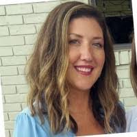 Linda Hise's Instagram, Twitter & Facebook