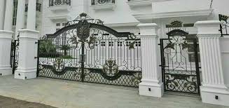 Yang patut anda ketahui dari membeli pagar besi adalah dengan langsung datang ke tukang pembuatannya. Harga Bikin Pagar Besi Bandung Dan Jawa Barat Pro Rumah