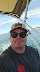 2025 Sun Tracker Party Barge 26 Dlx