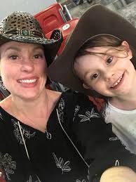 Abigail Garrison (@abinormal04)