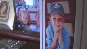 Eudora seniors wear ribbon for student killed in 2011 crash