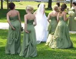 I wonder if they got their deposit back. 27 Hilariously Bad Wedding Photos And Wedding Fails Fail Blog Funny Fails