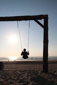 Zandvoort staat vooral bekend om haar strand. Zandvoort Nothing Would Make Me Happier Than Swinging On The Beach I Will Find This Swing Beach Photos Beach Pictures Beach