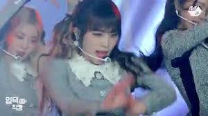 Concept lần này cực kì hợp với yena và em cũng thể hiện phần của mình một cách xuất sắc luôn. Izone Yena Killing Part Compilation In Panorama Youtube