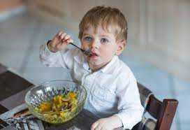 Perfect for self feeding and toddler feeding: Teaching Babies To Feed Themselves