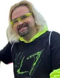 Vicky Ervin's Instagram, Twitter & Facebook