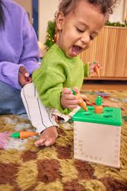 Why Montessori-Style Wooden Toys Are Popular Right Now