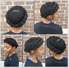 This halo hair style otherwise known as a crown braid is demonstrated by the ever beautiful shinestruck in the video below. 105 Stunning Halo Braid For All Kind Of Event Style Easily