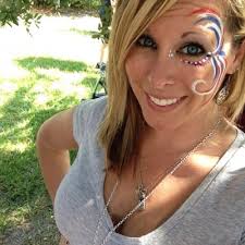 Nikki Horne (@NikkiOrigamiOwl)