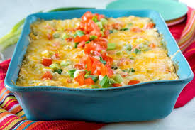 This Easy New Mexico Style Enchiladas Recipe Stacks The Tortillas Like A C In 2020 Green Chile Chicken Enchiladas Chicken Recipes Casserole Green Chile Enchilada Sauce