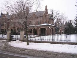 The house was built in the late 1720s as a residence for samuel barnard, who was a merchant. Minnesota Governor S Mansion Minnesota Governor Mansions Minnesota Home
