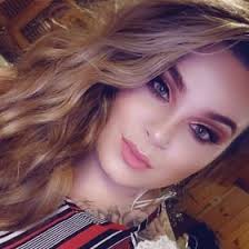 Serina Bailey (simplyserinaa)