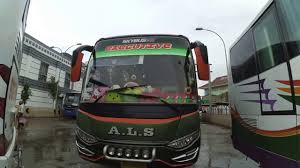 Bus ini tidak memerlukan supir dan kondektur bus ini kini sudah dapat digunakan di tepian pinggir danau tazawa di perfektur akita. Bus Als Alias Bis Als Youtube