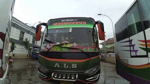 Tukang cuci bus / cleaning service. Bus Als Alias Bis Als Youtube