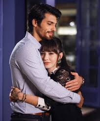 Peki, eski ve yeni tarihli olup en çok izlenen can yaman dizileri hangileridir? Ozge Gurel Ve Can Yaman Dan Yeni Dizi Bay Yanlis Magazin Haberleri Ntv