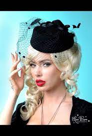 Vintage Style Pill Box Hat With Feathers Hat Hairstyles Vintage Hair Pieces Pinup Girl Clothing