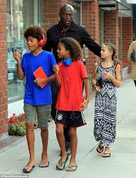 Heidi klum third child (johan riley fyodor taiwo samuel) biography being the third child of her mother heidi and the second child of his father samuel seal, johan riley fyodor taiwo samuel was born in los angeles, california on november 22, 2006, making him 13 years old in 202o while she will turn 14 in 2021. Seal And Heidi Klum Take Daughter Leni And Sons Henry And Johan Out For Treats In La Daily Mail Online