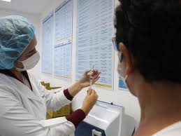 Jun 18, 2021 · paes apresenta novas datas da vacinação da covid no cor prefeito fala sobre vacinação e o experimento em paquetá. Rio Vacina 60 Dos Adultos Com Ao Menos Uma Dose Contra A Covid 19