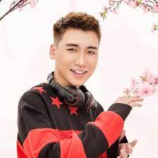 Самые новые твиты от huy cung (@huycung). Huy Cung La Ai Tiá»ƒu Sá»­ Sá»± Nghiá»‡p Va Ä'á»i TÆ° Nam Vlogger