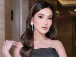 Sara Wijayanto, Si Cantik yang Punya Indera Keenam