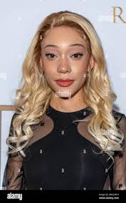 Inaugural preview 2023 global couture gala hi-res stock photography and  images