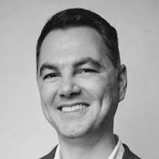 Why Calm Leaders Fail: The Silent Drift of Leadership