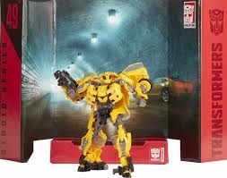 Bumblebee a brand new featurette has dropped for the upcoming transformers: 49 Bumblebee Deluxe Class Transformers Studio Series Hasbro