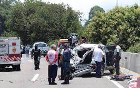 A través de twitter, caminos y puentes federal informó del cierre del paso en dicha vía e hizo un llamado a manejar con precaución. Swkoo6bjlcsmum