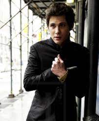 Logan Lerman Logan Lerman Pretty People People