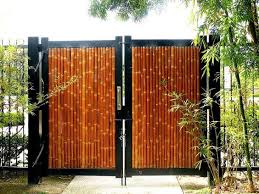 30 Model Pagar Bambu Unik Dan Kreatif Impianrumahku Com Pagar Modern Ide Pagar Murah Ide Pagar