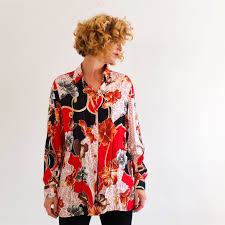 Find unique graphics and fun patterns from independent artists across the world. Vintage 90s Red Hawaiian Shirt Women Floral Pattern Button Etsy Hawaiian Shirt Women Long Sleeve Hawaiian Shirt Long Shirt