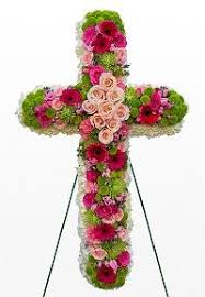 What Are The Most Appropriate Arrangements For Sympathy Flower Flower Delivery Singapore Funeral Flower Arrangements Sympathy Flowers Funeral Floral Arrangements