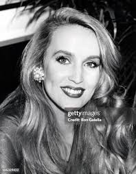 237 photos et images haute résolution de Ron 007