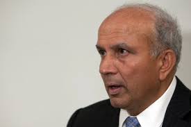 BlackBerry Holders Defy Glass Lewis, Gardner to Back Watsa