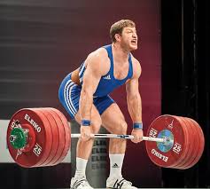 The jerk is when you then dip your knees and power the bar up overhead to lockout. Olympic Weightlifting Master The Snatch And The Clean And Jerk With Our Step By Step Guide Muscle Fitness