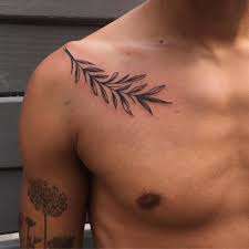 Pin By Tatuajes Arte Corporal On Dziarki In 2020 Olive Tattoo Tattoos Small Chest Tattoos