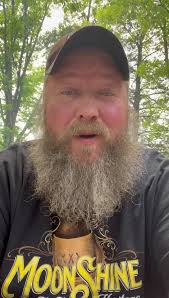 Shine and Dine with Johnboy