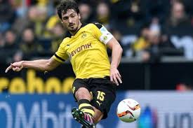 Fußballfans wegen diesem emoji grundlos gesperrt. Mats Hummels 99 Percent Ready For Borussia Dortmund S Showdown With Bayern Munich The New Indian Express