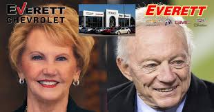 Johnelle Hunt, Jerry Jones involved in Everett Automotive acquisitions in  Northwest Arkansas