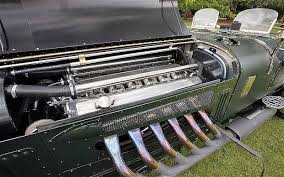 Meteor Bentley The 27 Litre V12 Engine Is A Development Of The Rolls Royce Merlin Used In Spitfires And Lancasters Rolls Royce Engineering Classic Cars