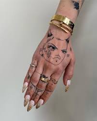 ﾟ 𝔭𝔦𝔫𝔱𝔢𝔯𝔢𝔰𝔱 𝔧𝔬𝔬𝔫𝔰𝔢𝔲𝔩 ﾟ In 2020 Hand Tattoos For Guys Hand Tattoos Finger Tattoos