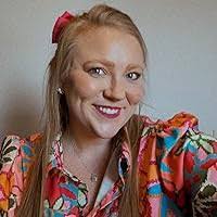 Queen Gore's Instagram, Twitter & Facebook