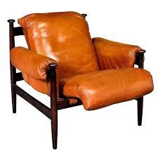 Danish Rosewood And Leather Lounge Chairs Finn Juhl Attr 1stdibs Com Leather Lounge Chair Chair Danish Lounge Chair